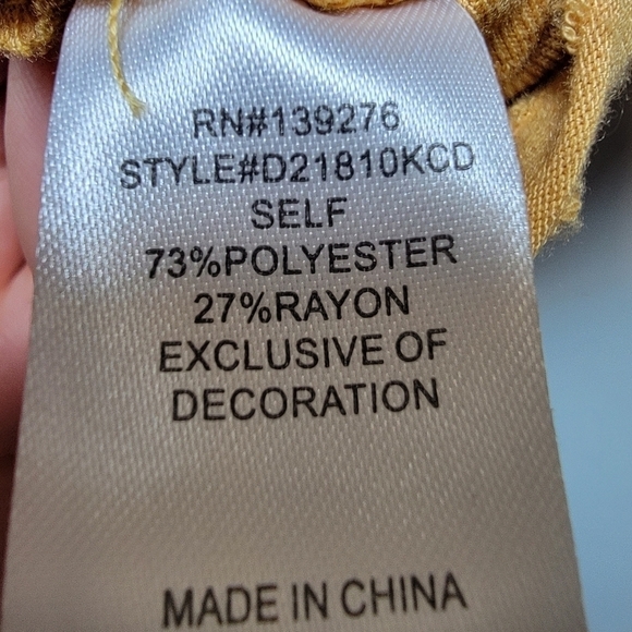 Daniel Rainn Swiss-dot blouse with embellished neck line - Large - Picture 4 of 5